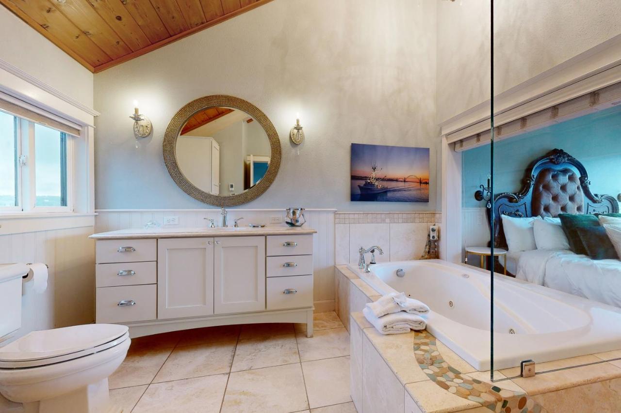 Beautiful Briny Retreat Villa Нюпорт Екстериор снимка